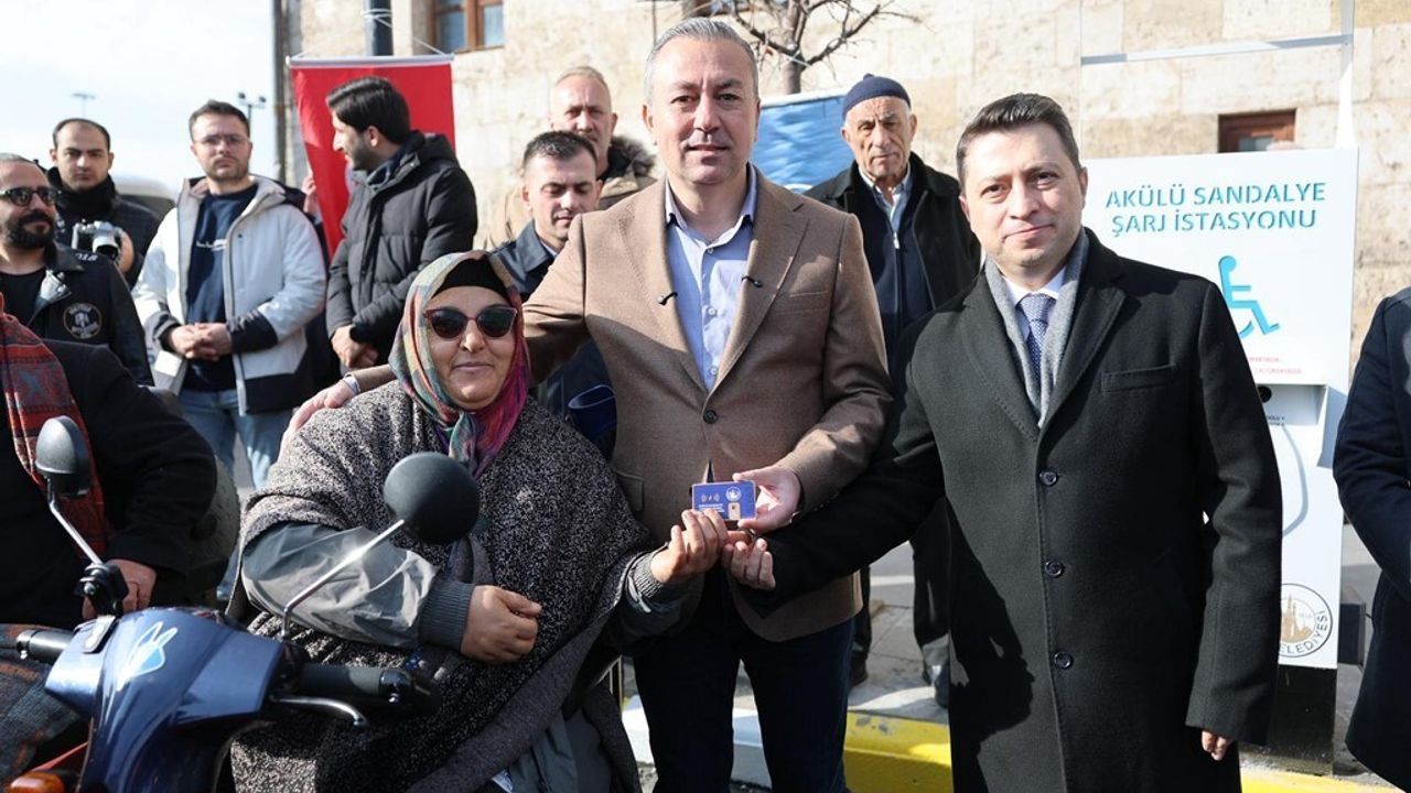 Sivas Belediyesi Engelli Hizmetlerinin Açılışını Gerçekleştirdi