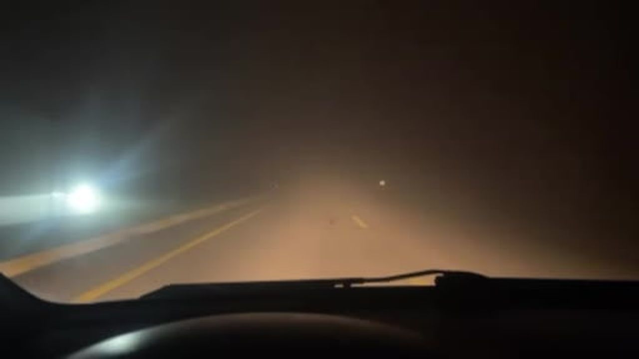 Sivas'ta Yoğun Sis Hava Ulaşımını Olumsuz Etkiledi