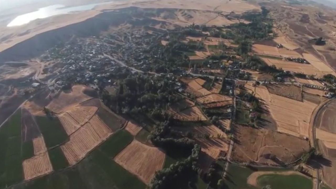 Sivas'taki Kalın ve Şerefiye Köyleri 12 Yıl Sonra Yeniden Beldelere Dönüştü