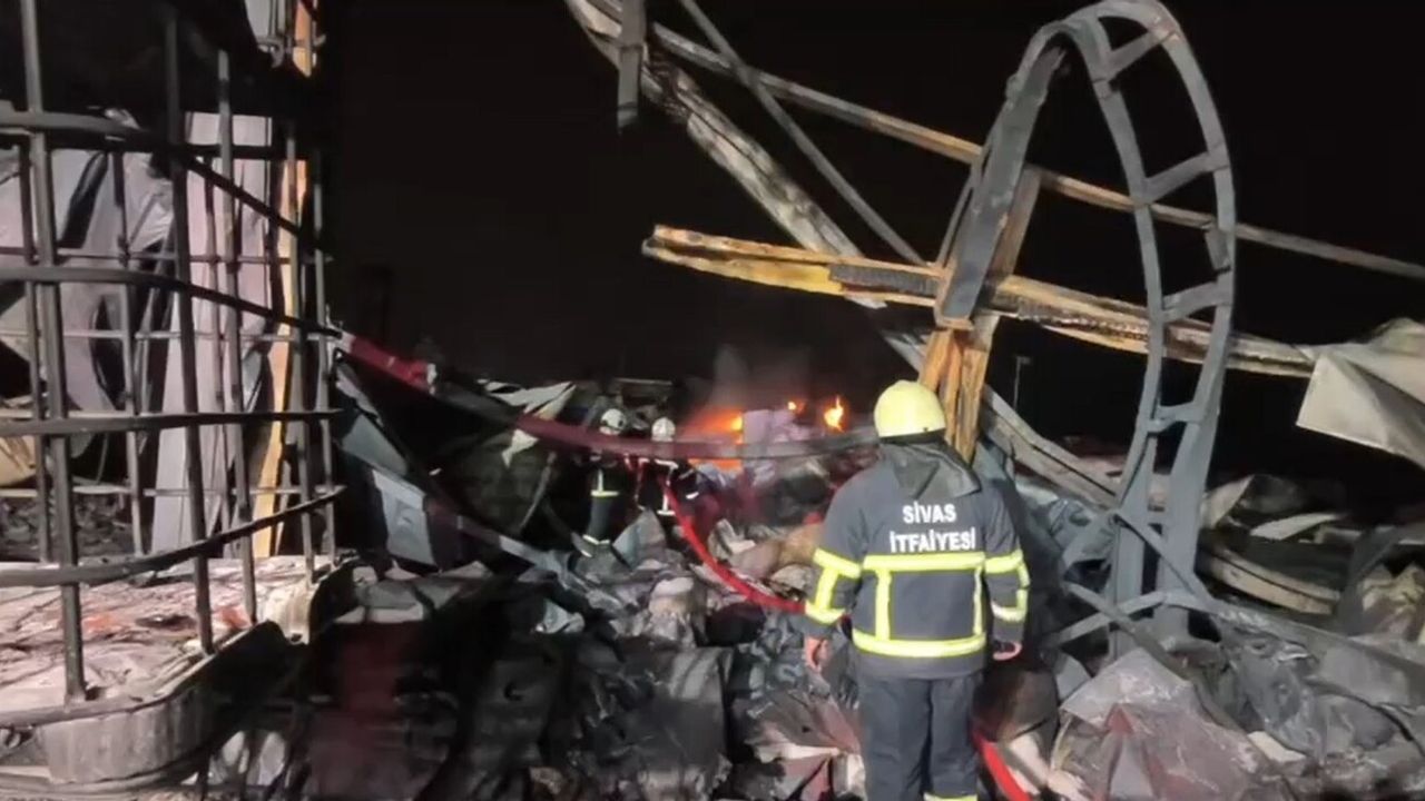 Sivas'tan Kırıkkale'ye İtfaiye Desteği