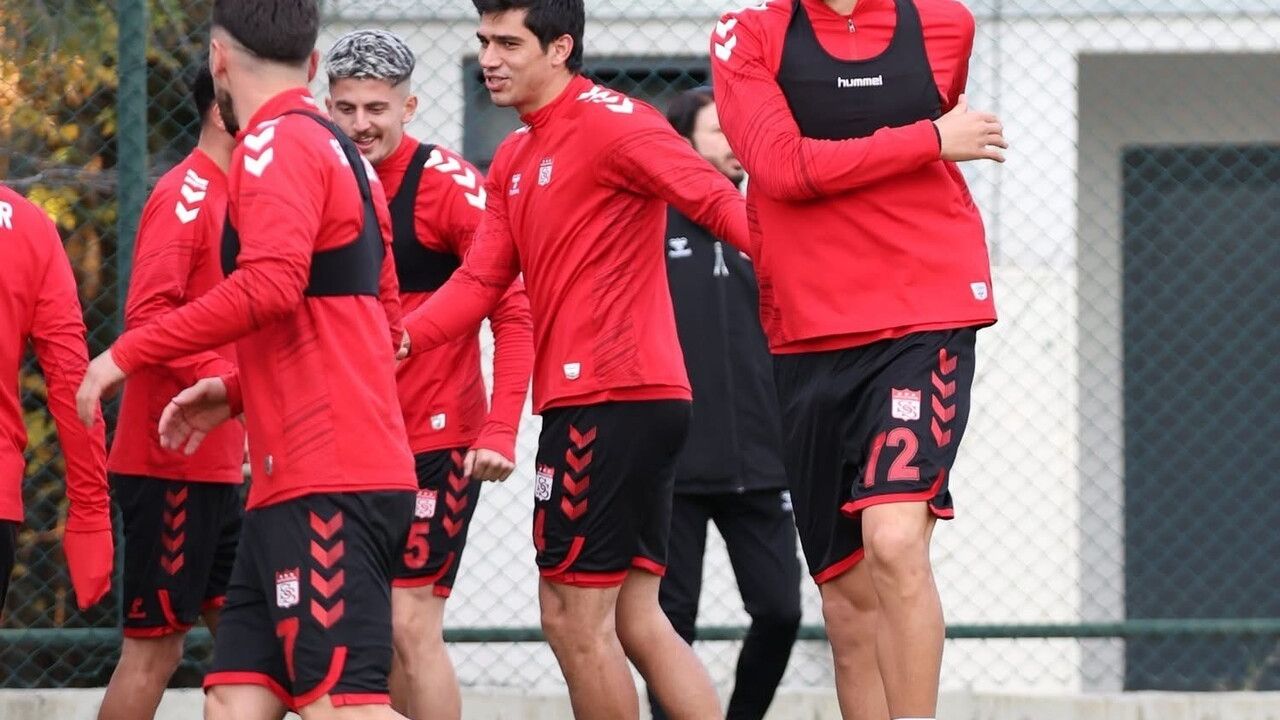 Sivasspor İstanbulspor Maçına Hazırlanıyor