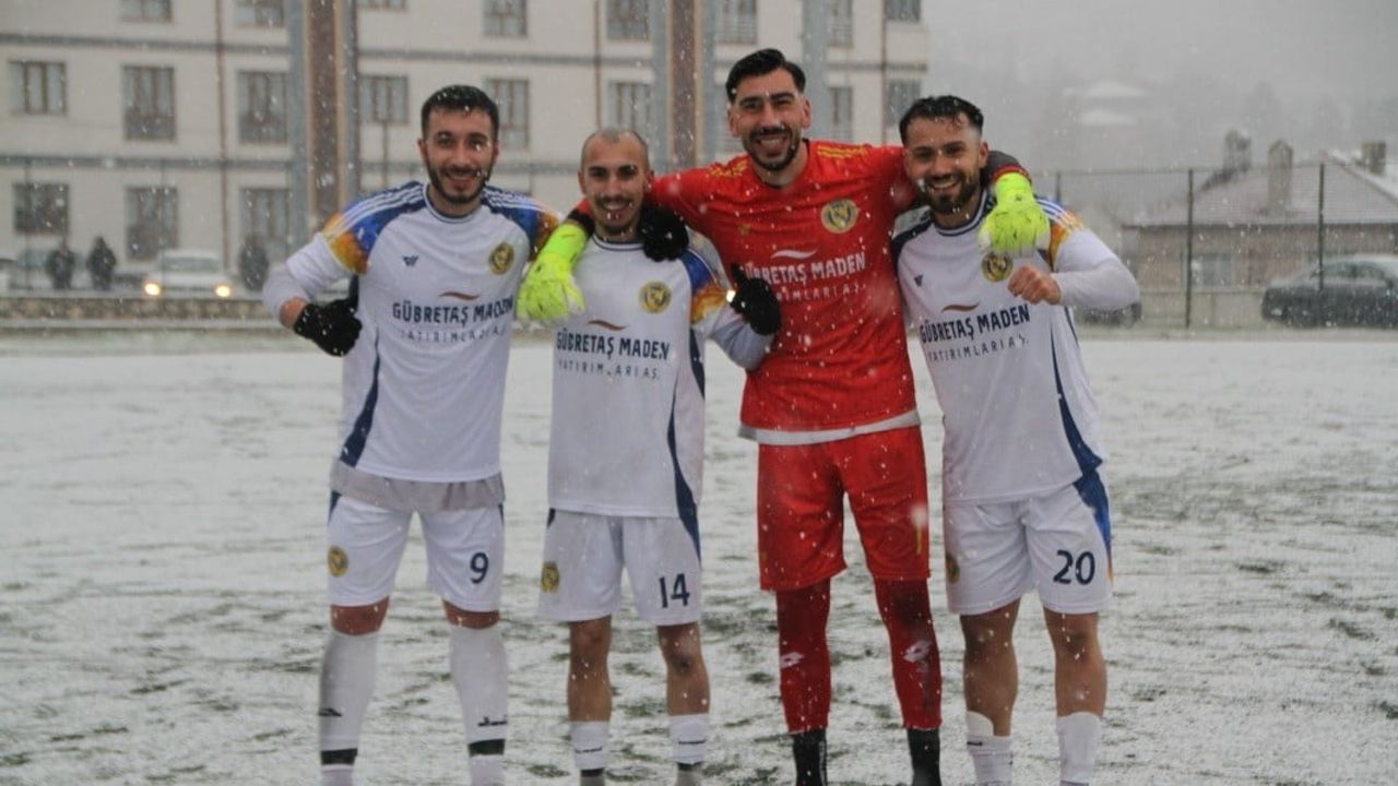 Söğütspor Evinde Galibiyetle Tanıştı