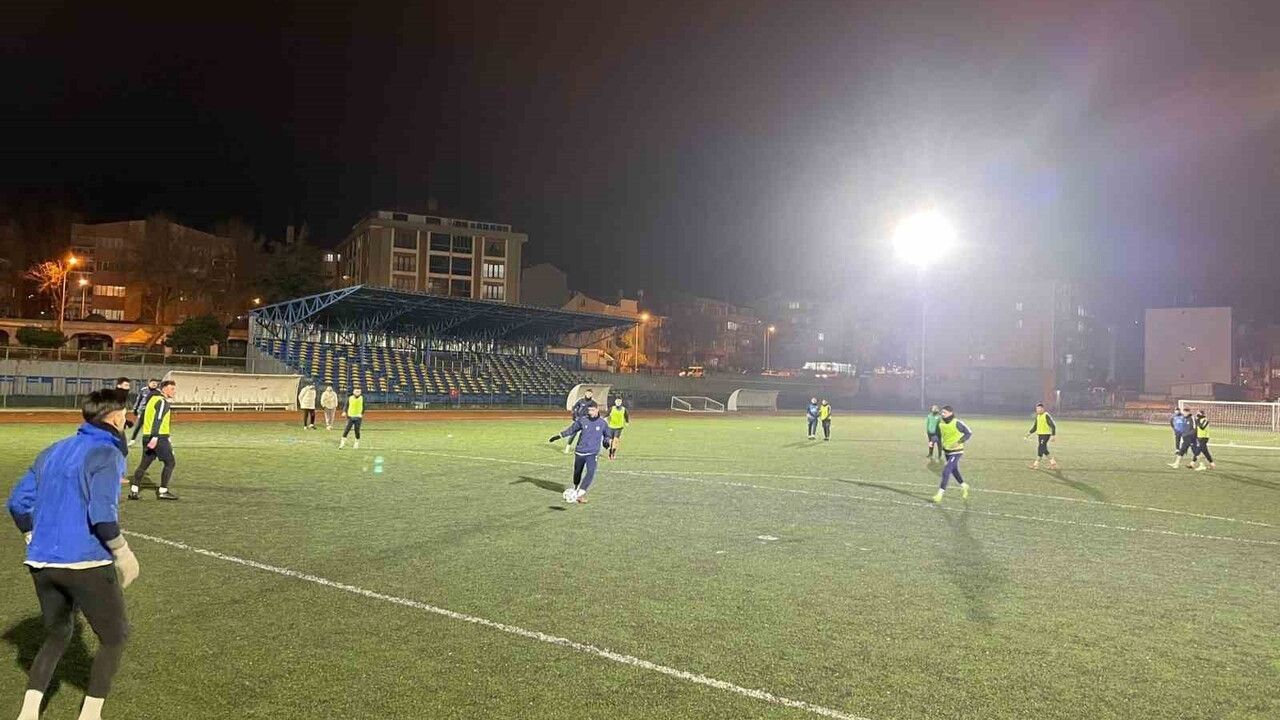 Söğütspor Zorlu Maç İçin Hazırlanıyor