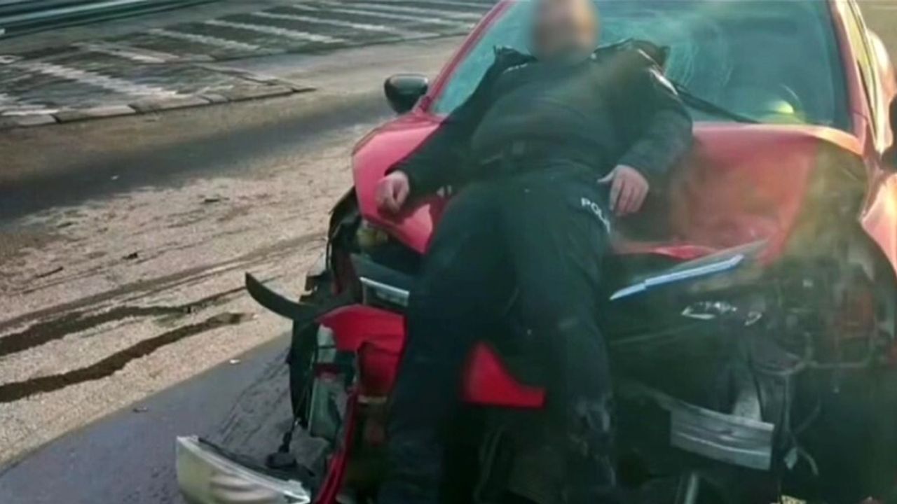 Söke’de Polis Memuruna Araçla Çarpma Olayı