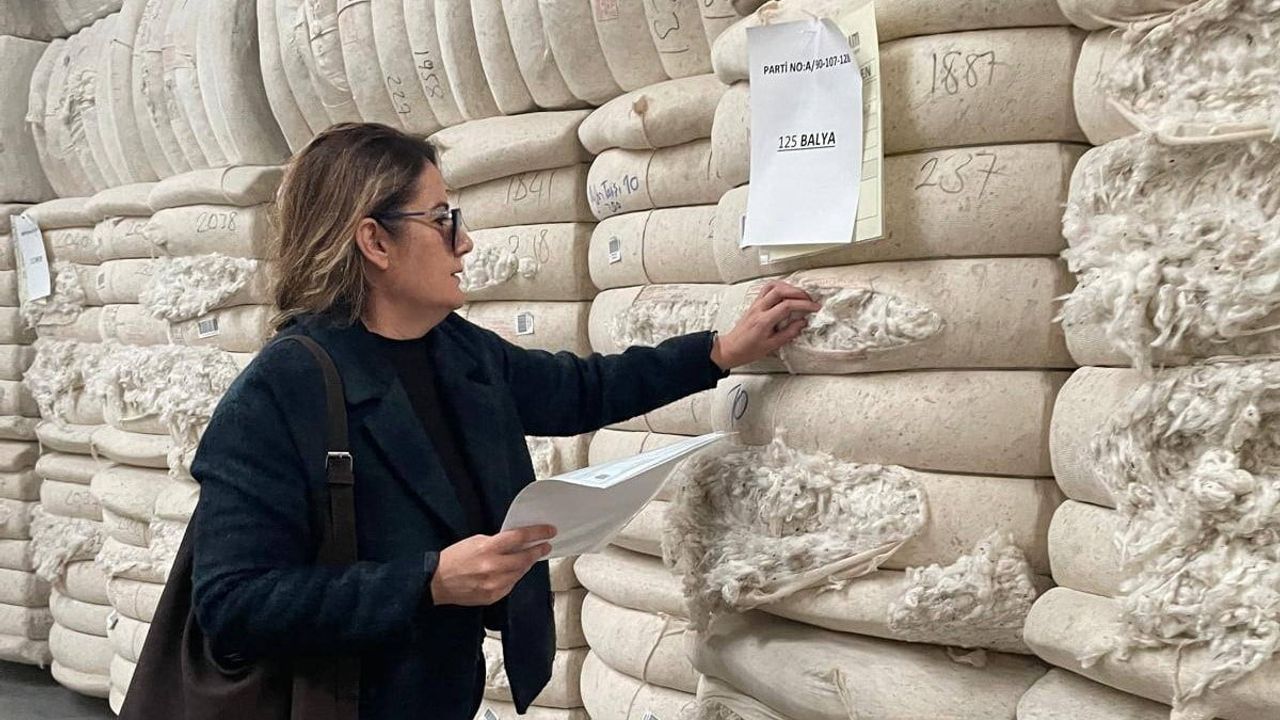 Söke'den Yurt Dışına İhraç Edilecek Pamuklar Denetlendi