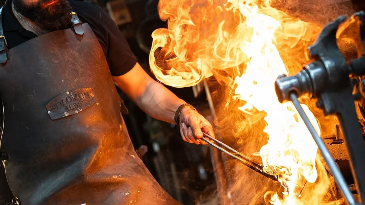 Son Demir Ustaları: Gelenekten Geleceğe