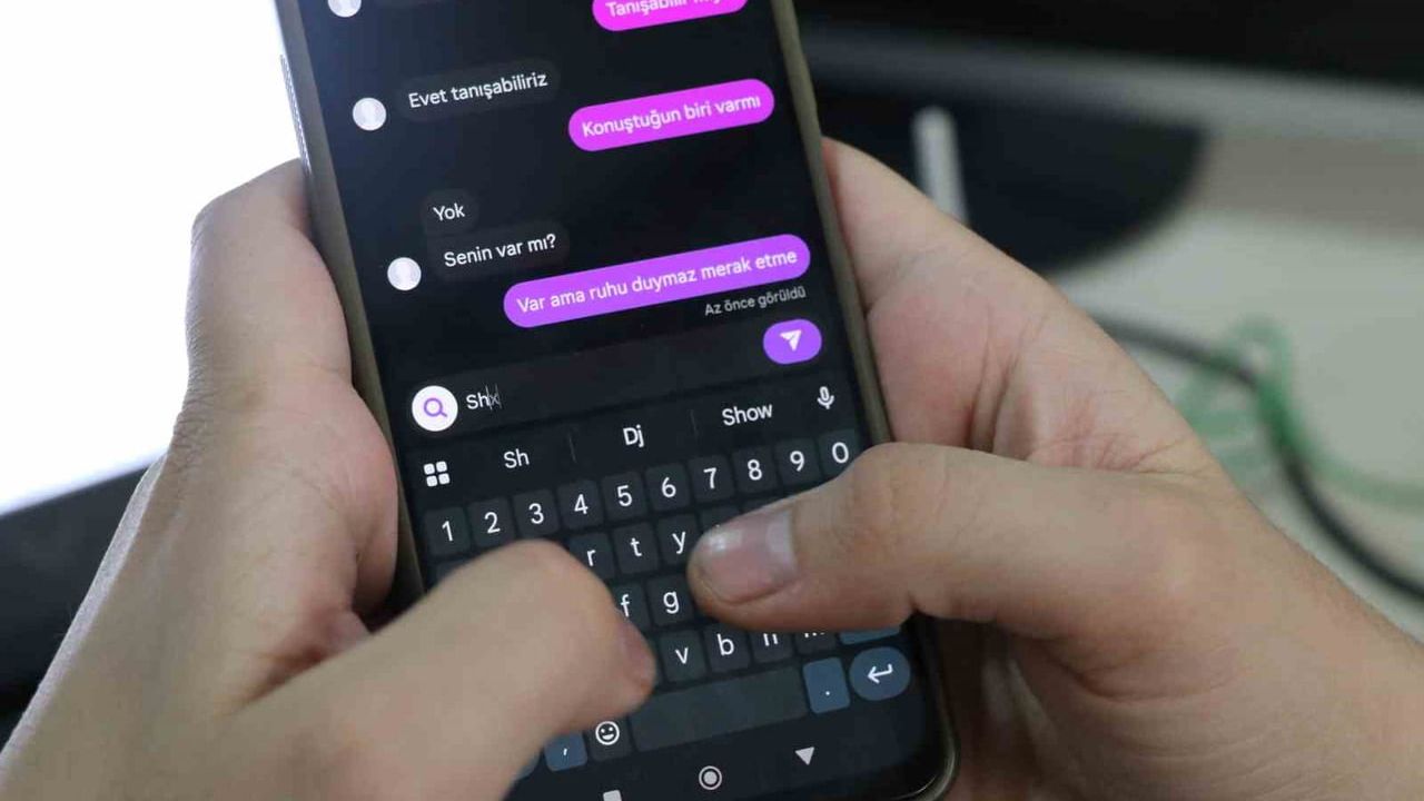 Sosyal Medyanın İlişkilere Etkisi: Kıskançlık ve Aldatma Algısı