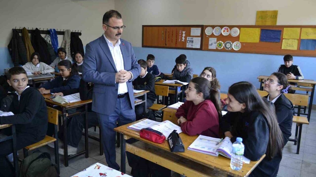 Sultanhisar Kaymakamı Öğrencilerle Buluştu