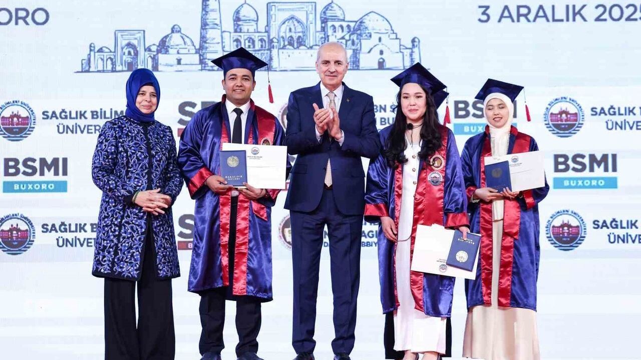 TBMM Başkanı Kurtulmuş, Buhara Tıp Enstitüsü Mezuniyet Töreni'nde