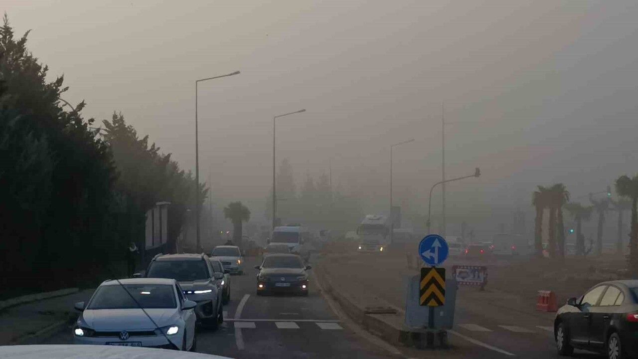 Tekirdağ'da Yoğun Sis Ulaşımı Olumsuz Etkiledi