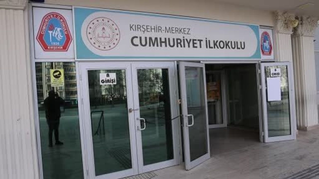 Teknoloji Bağımlılığından Kurtulmanın Yolları: Oyun ile Öğrenme