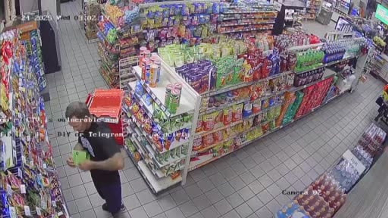 Texas'ta Hırsızlar Market ATM'sini Çaldı