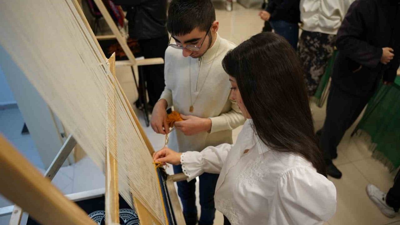 Tokat'ta Özel İhtiyaçlı Çocuklar Kızık Kilimi ile Buluşuyor