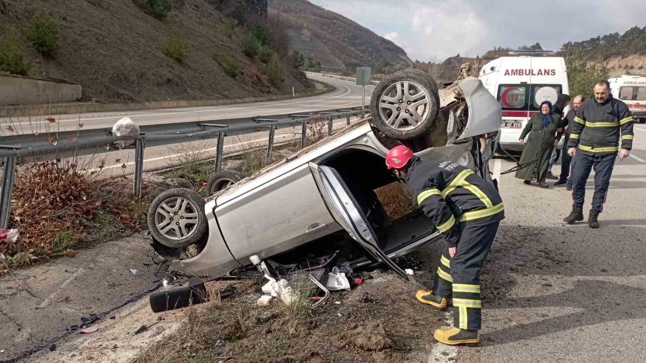 Tokat’ta Trafik Kazası: 5 Yaralı
