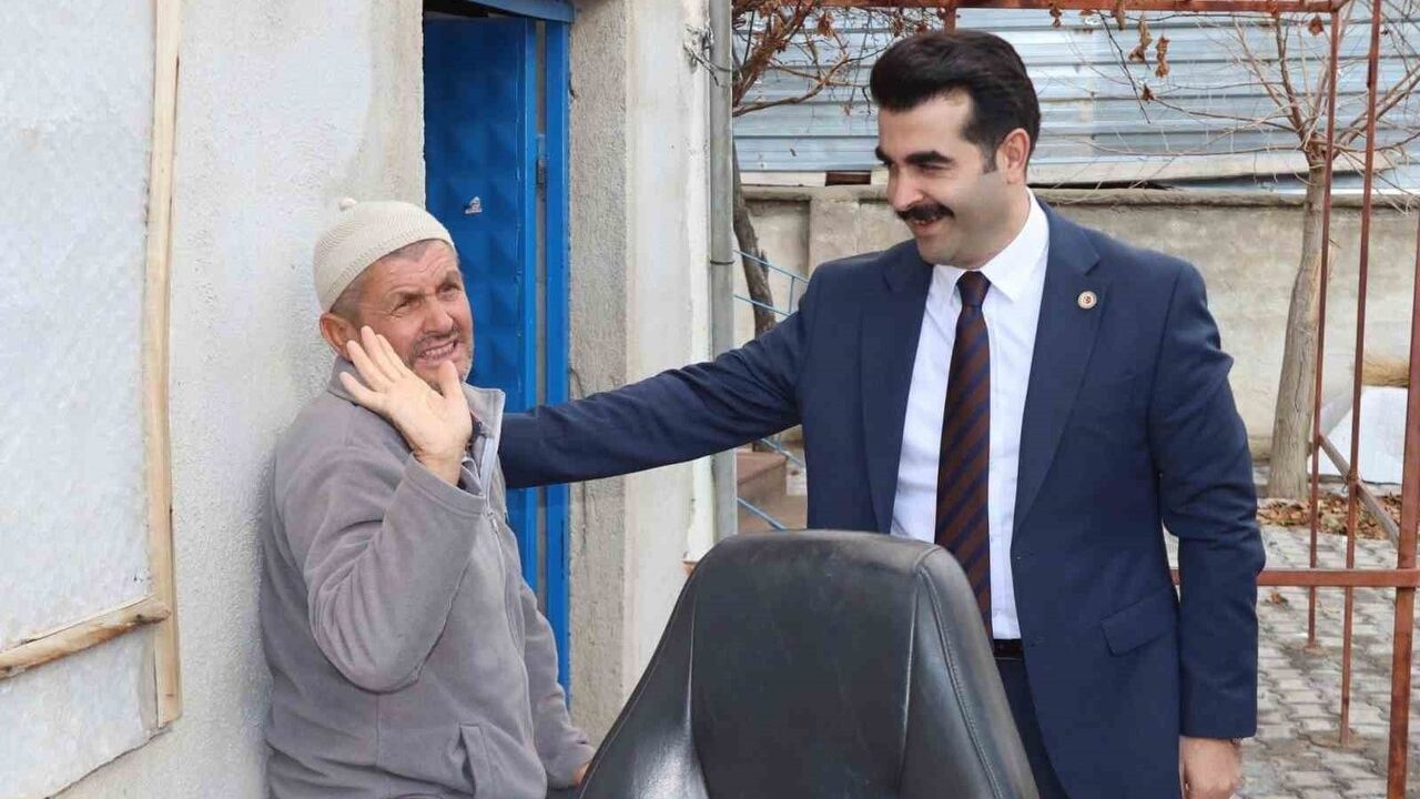 Tomarza Kaymakamı Eser'den Engelliler Günü Ziyareti