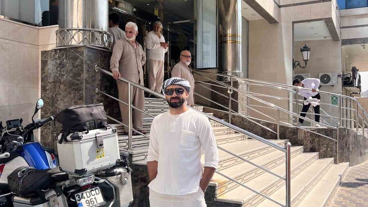 Trabzonlu İki Arkadaşın Motosikletle Umre Yolculuğu
