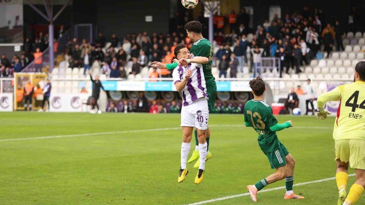 Trendyol 1. Lig: Gollü Beraberlik Ankara Keçiörengücü ile Esenler Erokspor Arasında