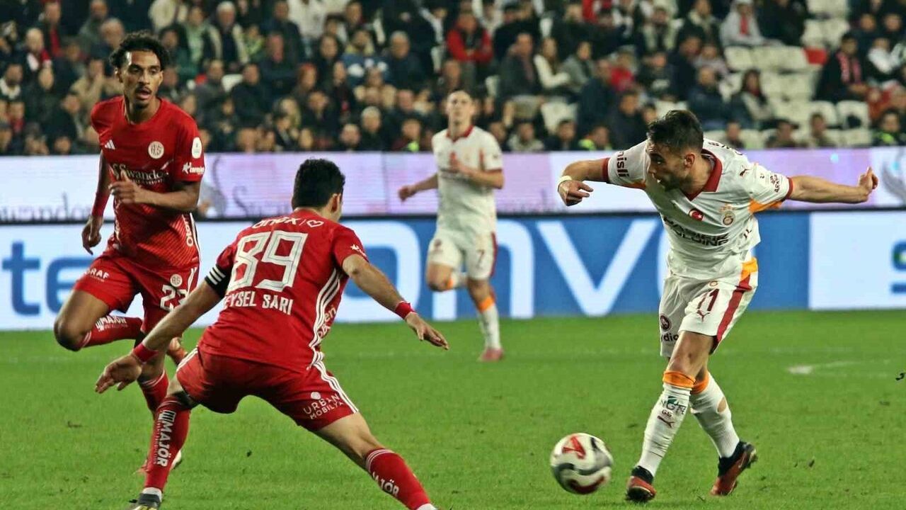 Trendyol Süper Lig'de Galatasaray Farklı Kazandı