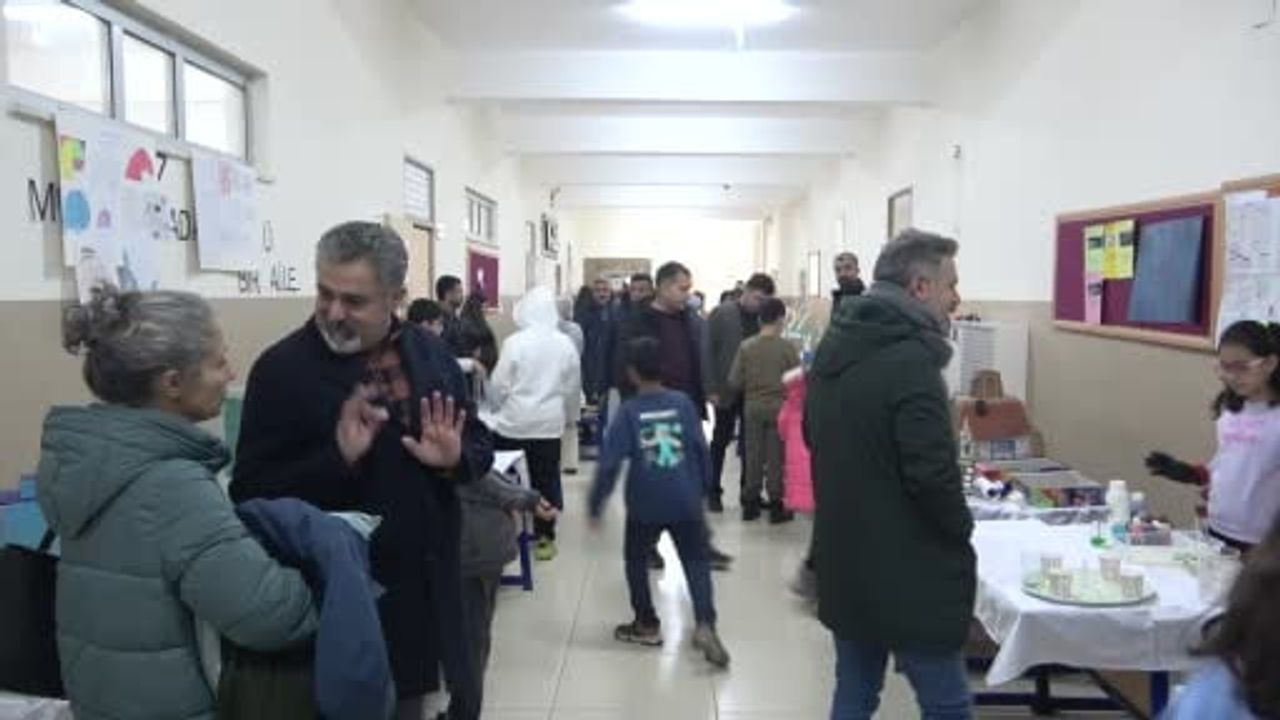 Tunceli'de Bilim ve Sanat Şenliği Renkli Görüntülere Ev Sahipliği Yaptı