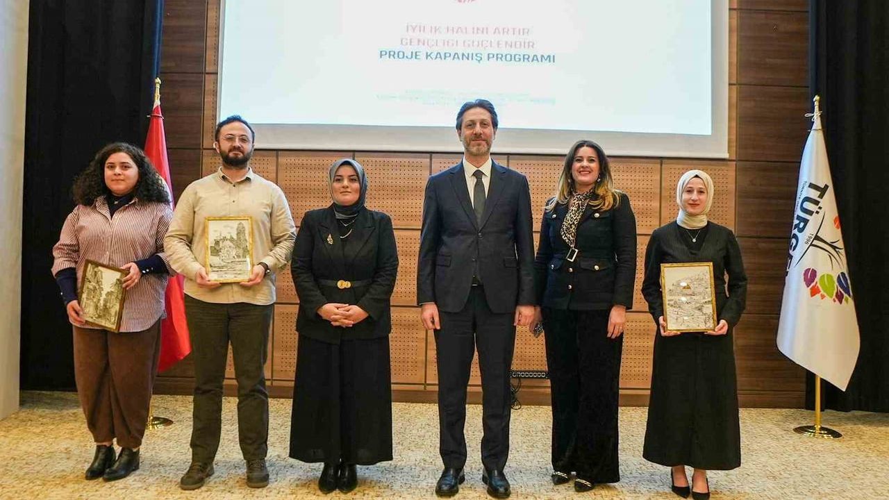 TÜRGEV'in Gençlere Yönelik Yeni Projesi Tamamlandı