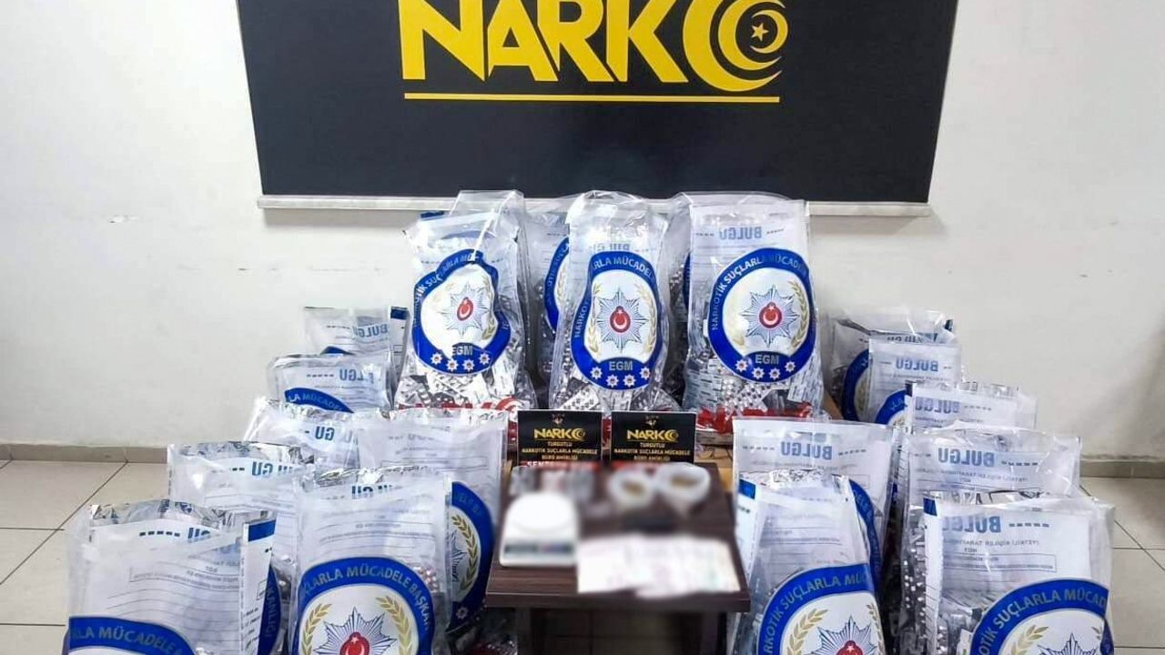 Turgutlu'da 83 Bin Adet Sentetik Ecza Ele Geçirildi