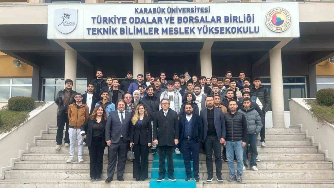 Turizm Taşımacılığında Gelecek Perspektifleri: KBÜ'de Panel Düzenlendi