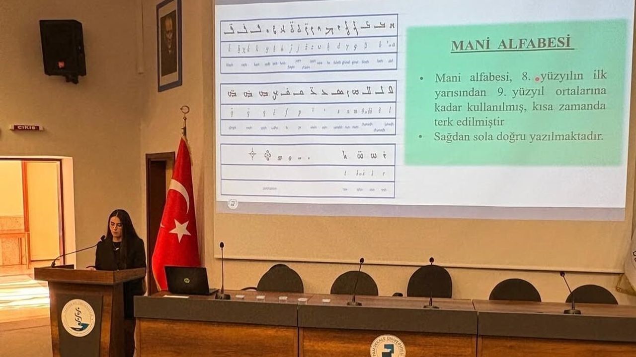 Türk Alfabeleri Denizli'de Sergilendi