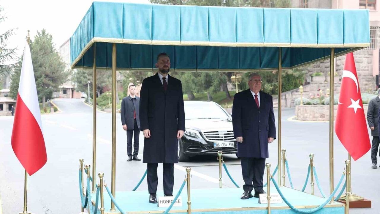 Türkiye ve Polonya Arasında Savunma İş Birliği Anlaşması