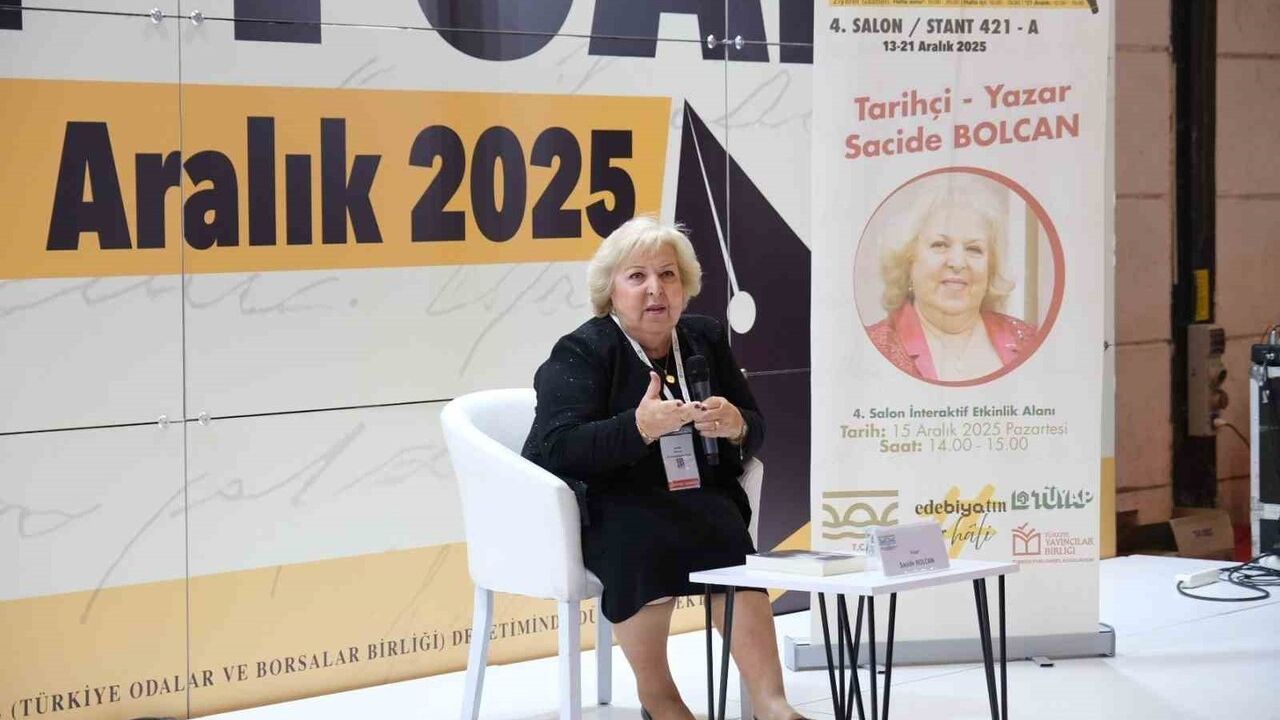 TÜYAP Kitap Fuarı'nda Yazar Buluşmaları