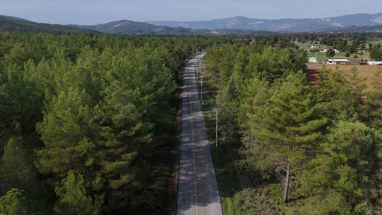 Ula'da 17,5 Milyonluk Yol Yatırımı Tamamlandı