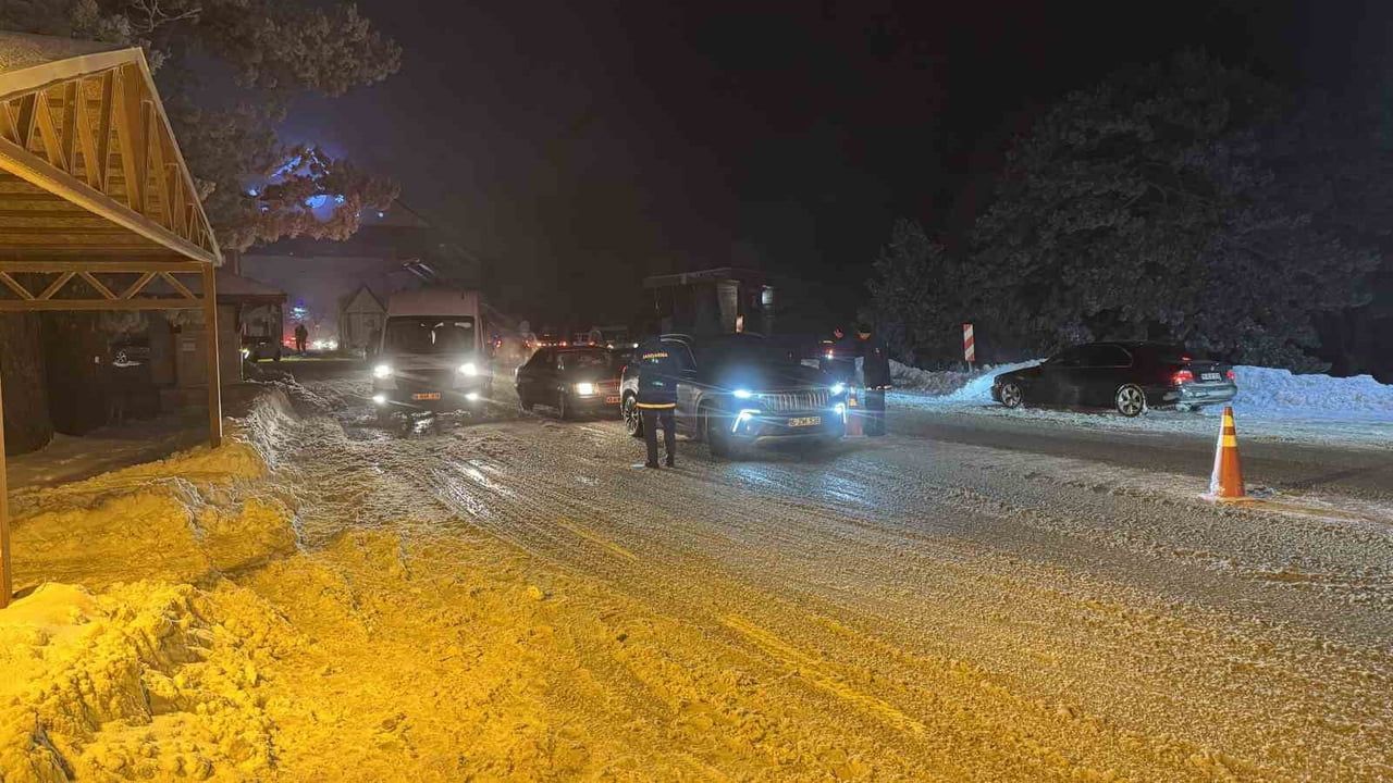 Uludağ'da Jandarma Denetimi ve Kar Keyfi