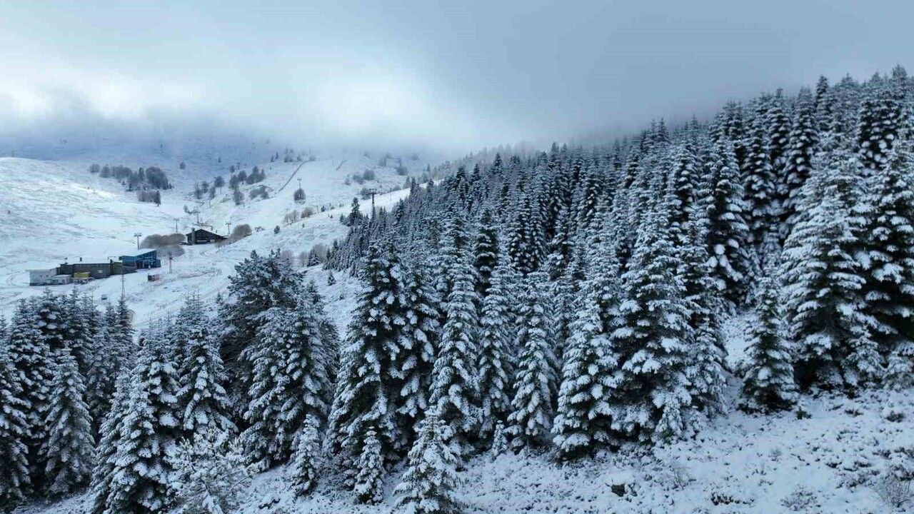 Uludağ’da Kar Kalınlığı 10 Santimetreye Ulaştı