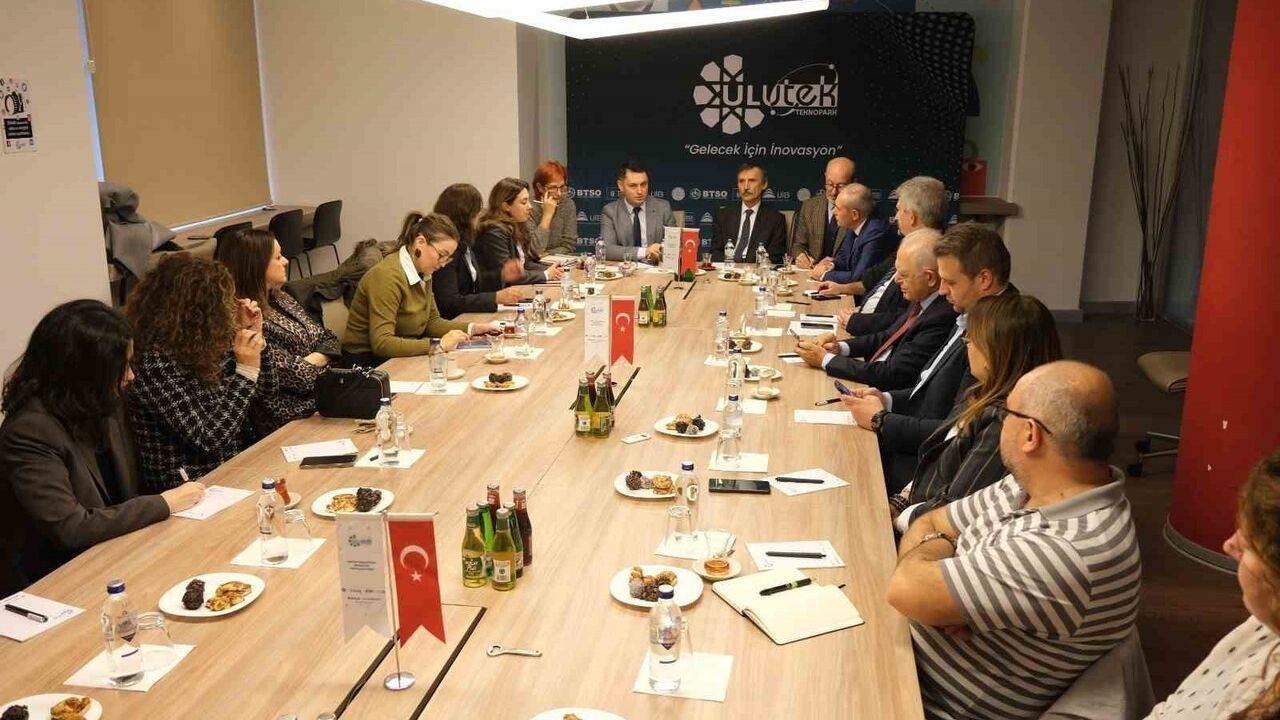 ULUTEK Teknopark'ta Üniversite-Sanayi İşbirliği Rüzgarları