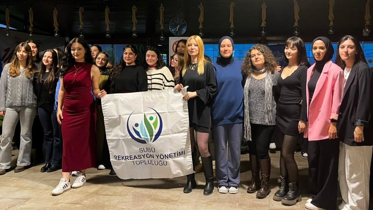 Üniversiteli Genç Kadınlar Sakarya'da Buluştu