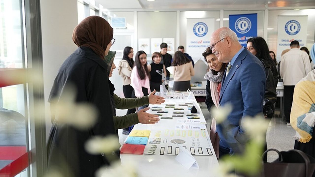 Uşak Üniversitesi'nde 'Dünya Engelliler Günü' Farkındalık Etkinliği