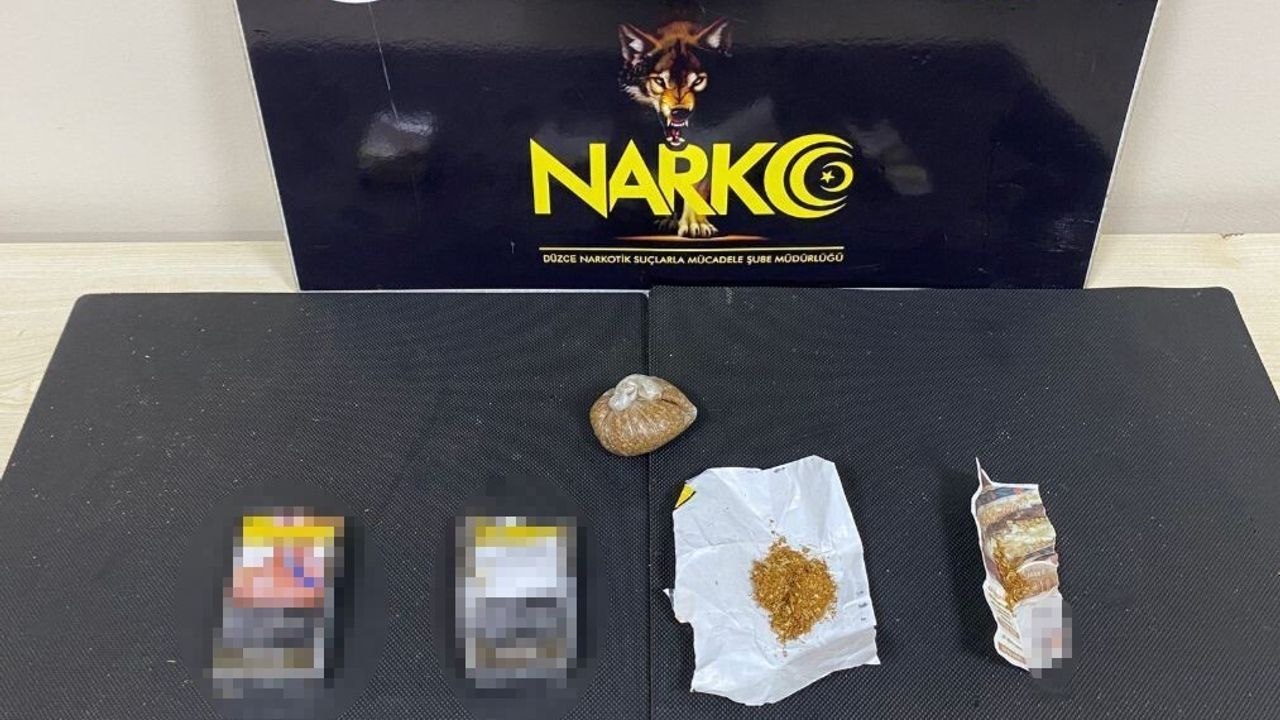 Uyuşturucu Taciri Suçüstü Yakalandı