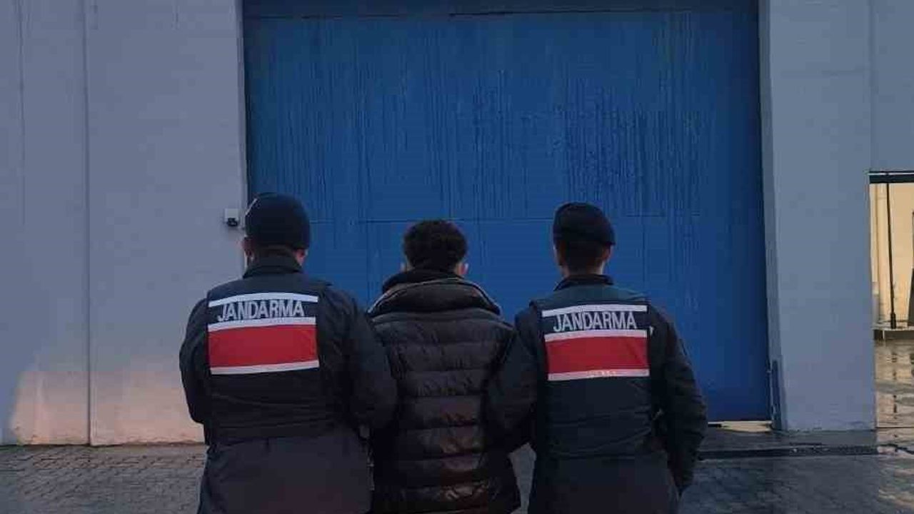 Uyuşturucu ve Silah ile Yakalanan Şahıs Cezaevine Gönderildi