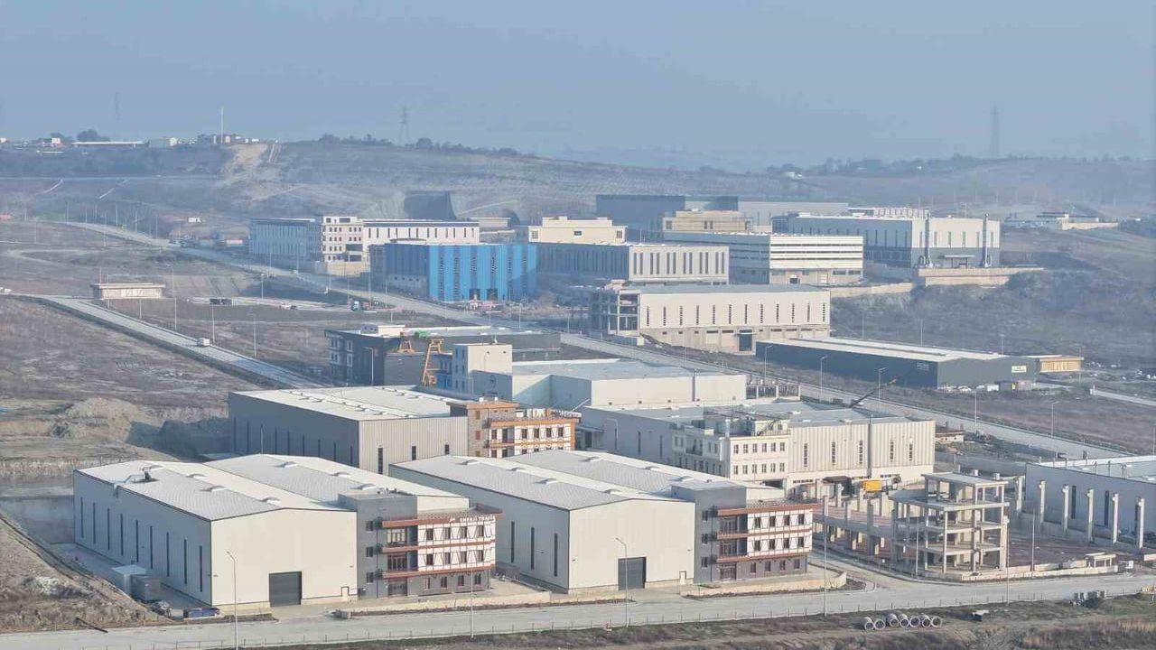 Yalova Makine İhtisas OSB'de Yatırımlar İvme Kazanıyor