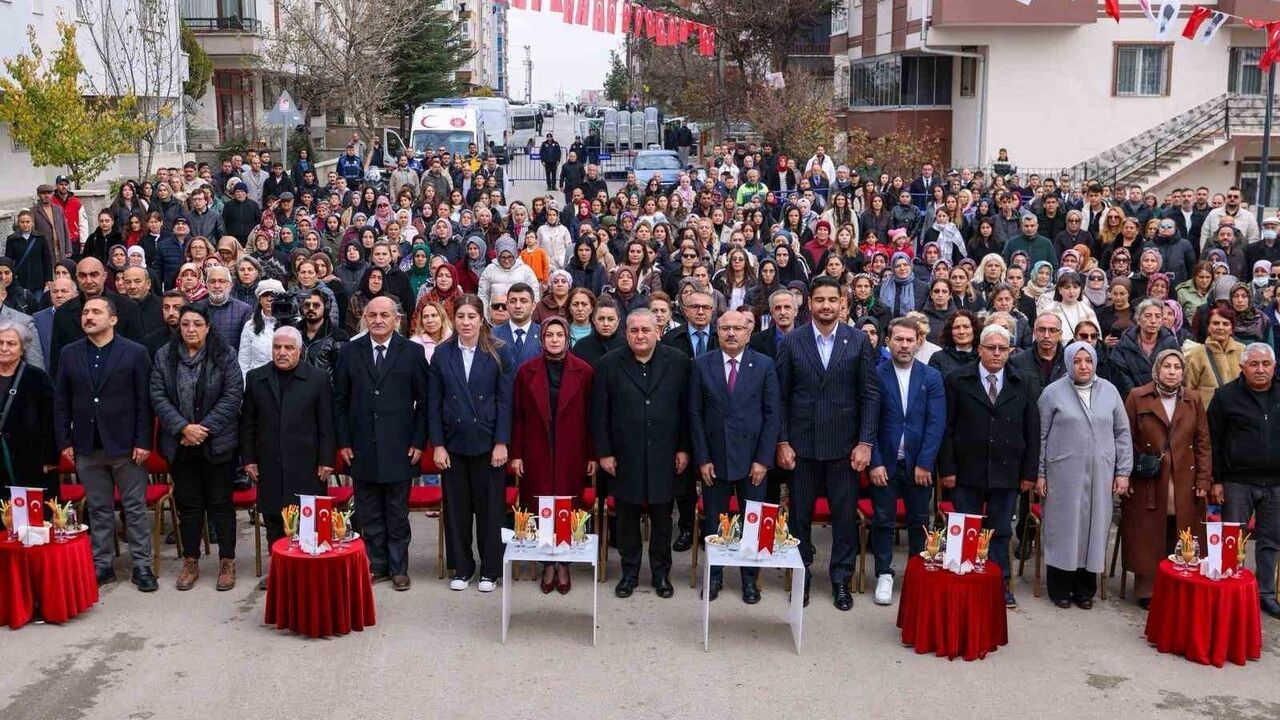 Yasemin Adar Spor Salonu Kadınlara Özel Hizmet Vermeye Başladı