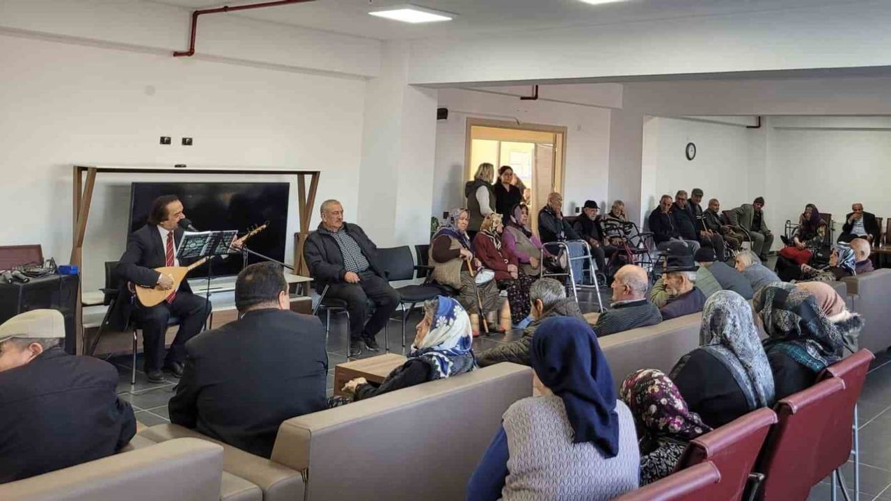 Yaşlılar İçin Keyifli Etkinlik