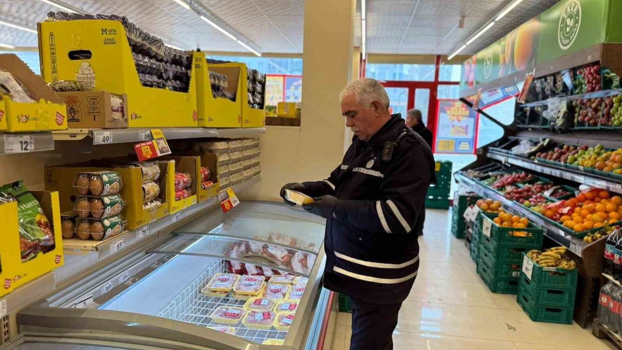 Yeni Yıl Öncesi Yeşilyurt'ta Denetim Seferberliği