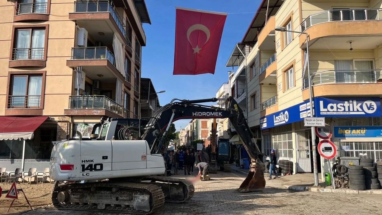 Yenipazar'da İçme Suyu Hattı Yenileniyor