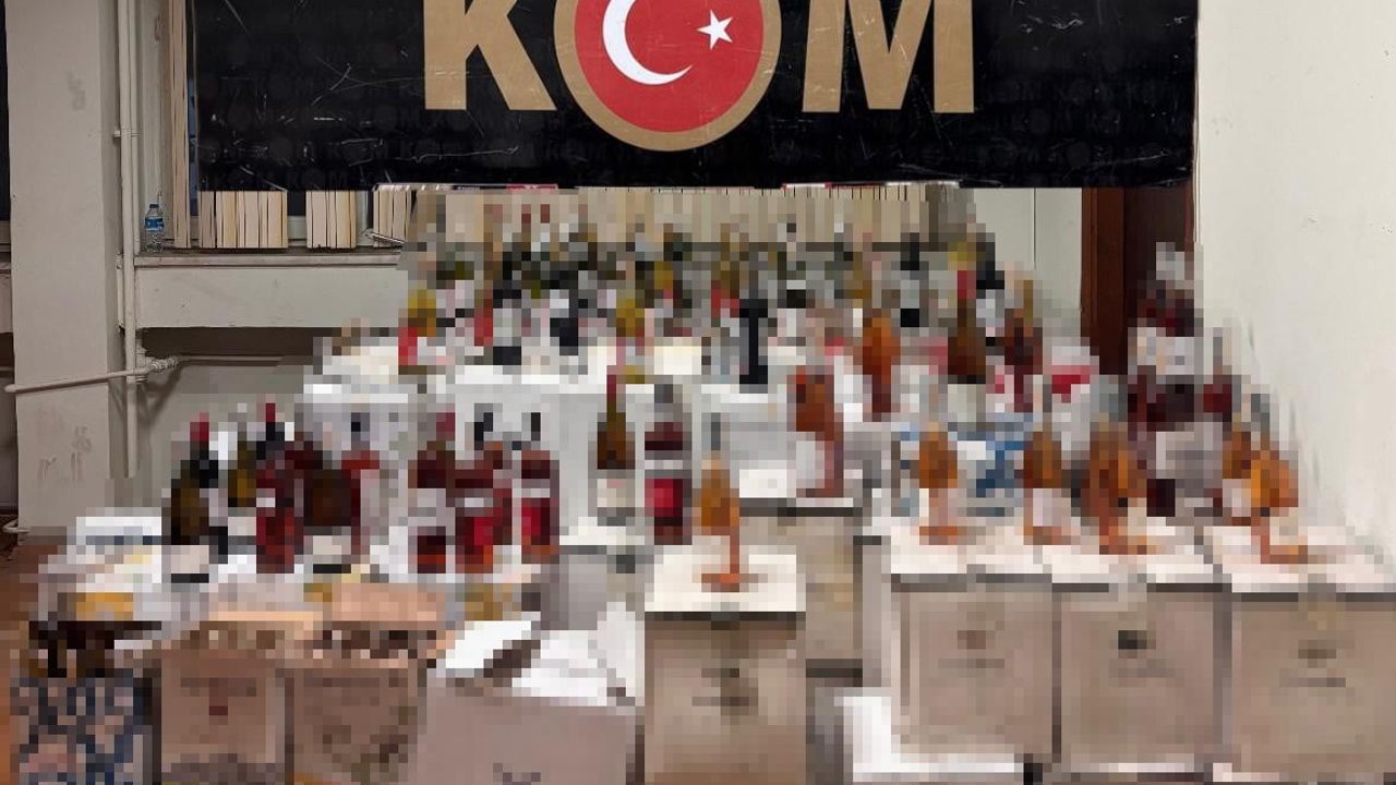 Yılbaşı Öncesi Kaçak İçki Operasyonu: 2 Bin Şişe Ele Geçirildi