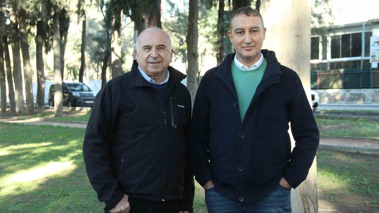 Yıldırım Düşen Elektrikli Araç 'Hurda' Oldu