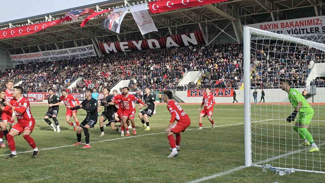 Yozgat Bozokspor ve Akçabat Gençlikspor 1-1 Berabere Kaldı