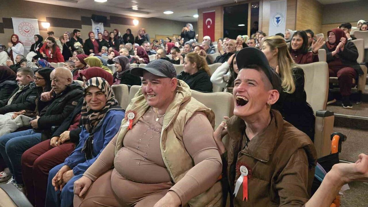 Yozgat'ta Dünya Engelliler Günü Kutlaması: Farkındalık İçin Bir Araya Geldiler