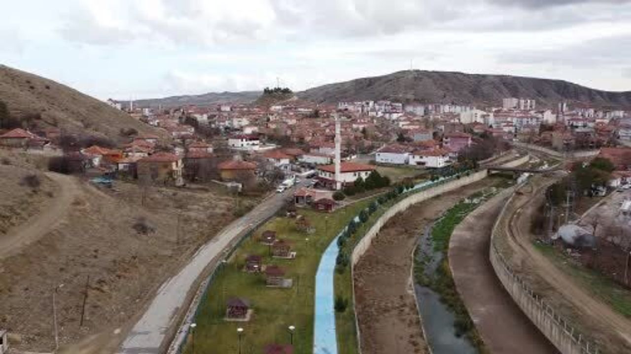 Yozgat'ta Kanatlı Hayvan Yetiştiricisinden Uygun Fiyatlı Ürünler