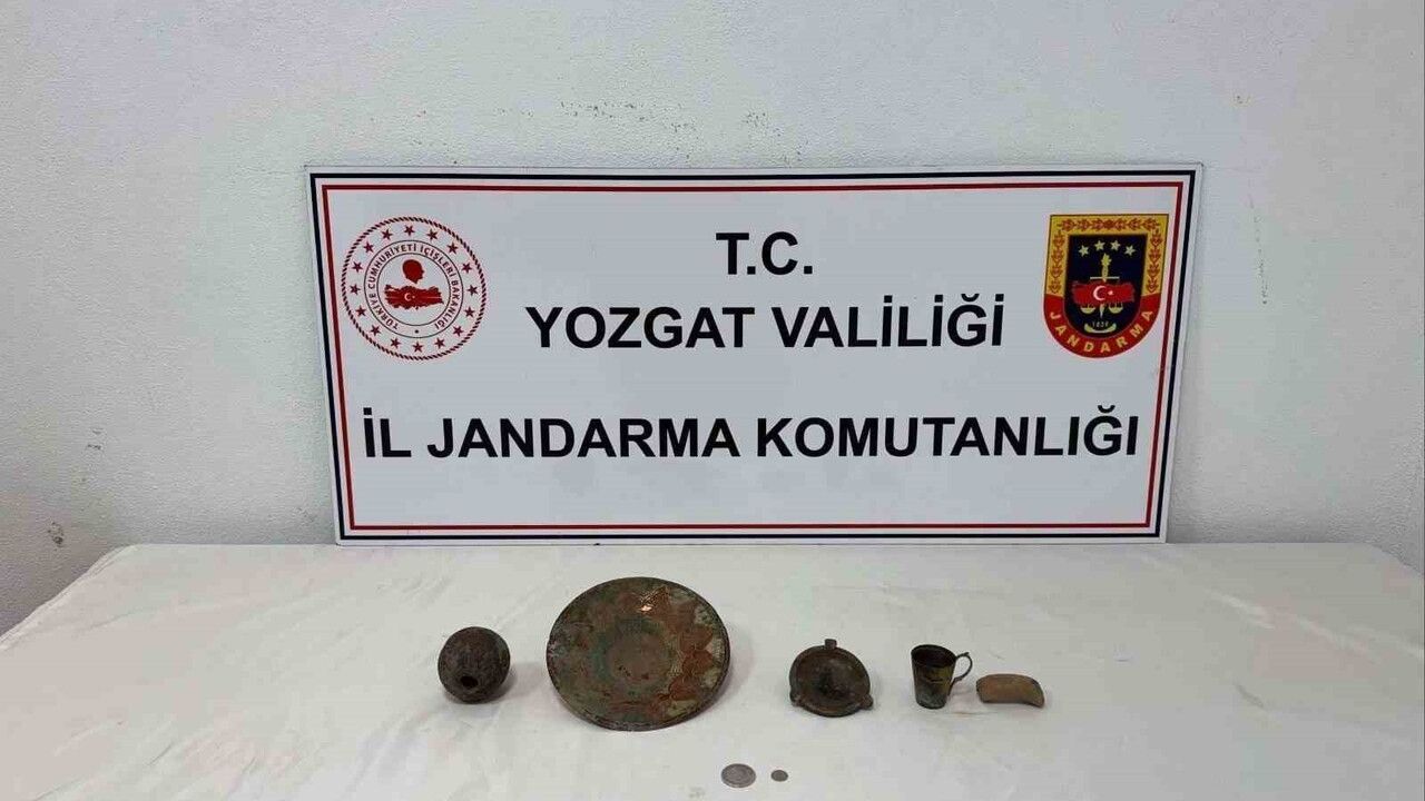 Yozgat'ta Tarihi Eserler Ele Geçirildi