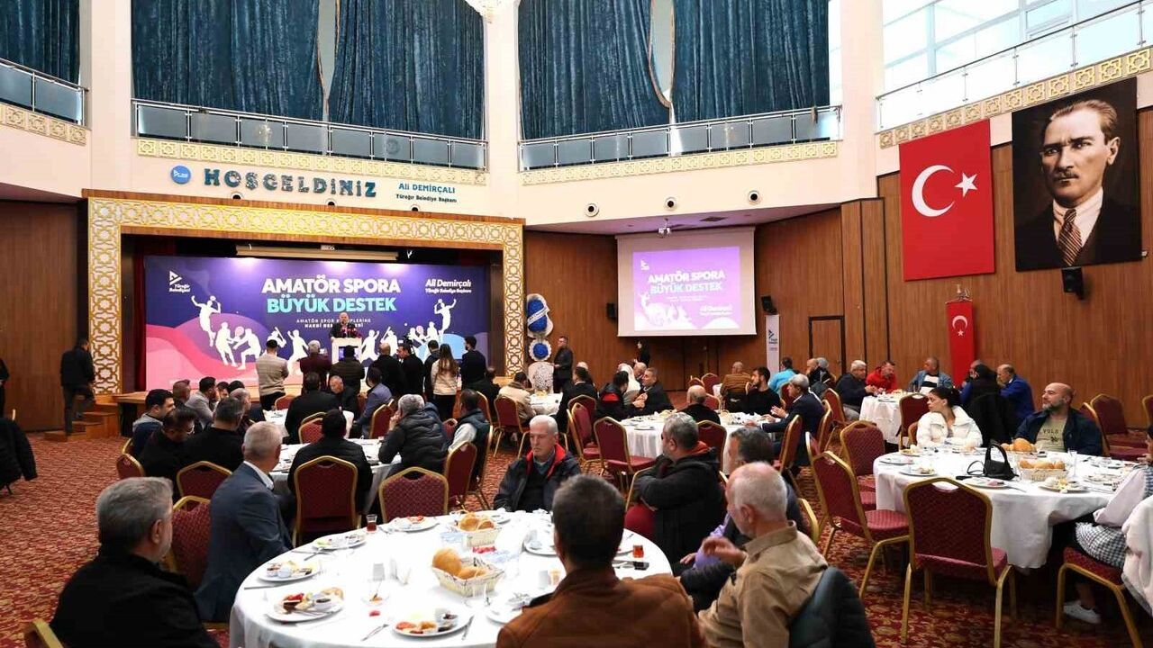 Yüreğir Belediyesi Amatör Spora Destek Sağlıyor