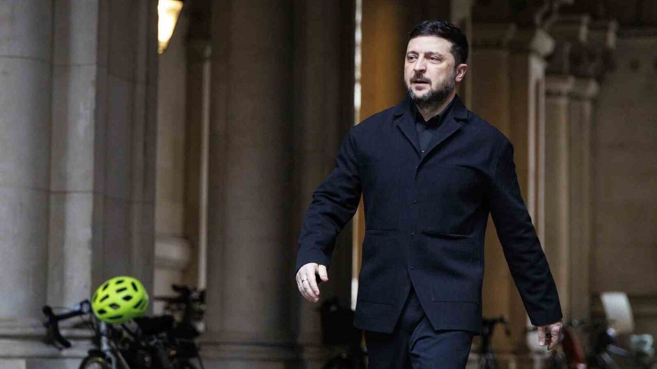 Zelenskiy, ABD Desteğiyle Seçim Sürecine Hazırlanıyor